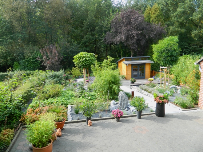 Beispiel Gartenplanung seniorengerechter Garten